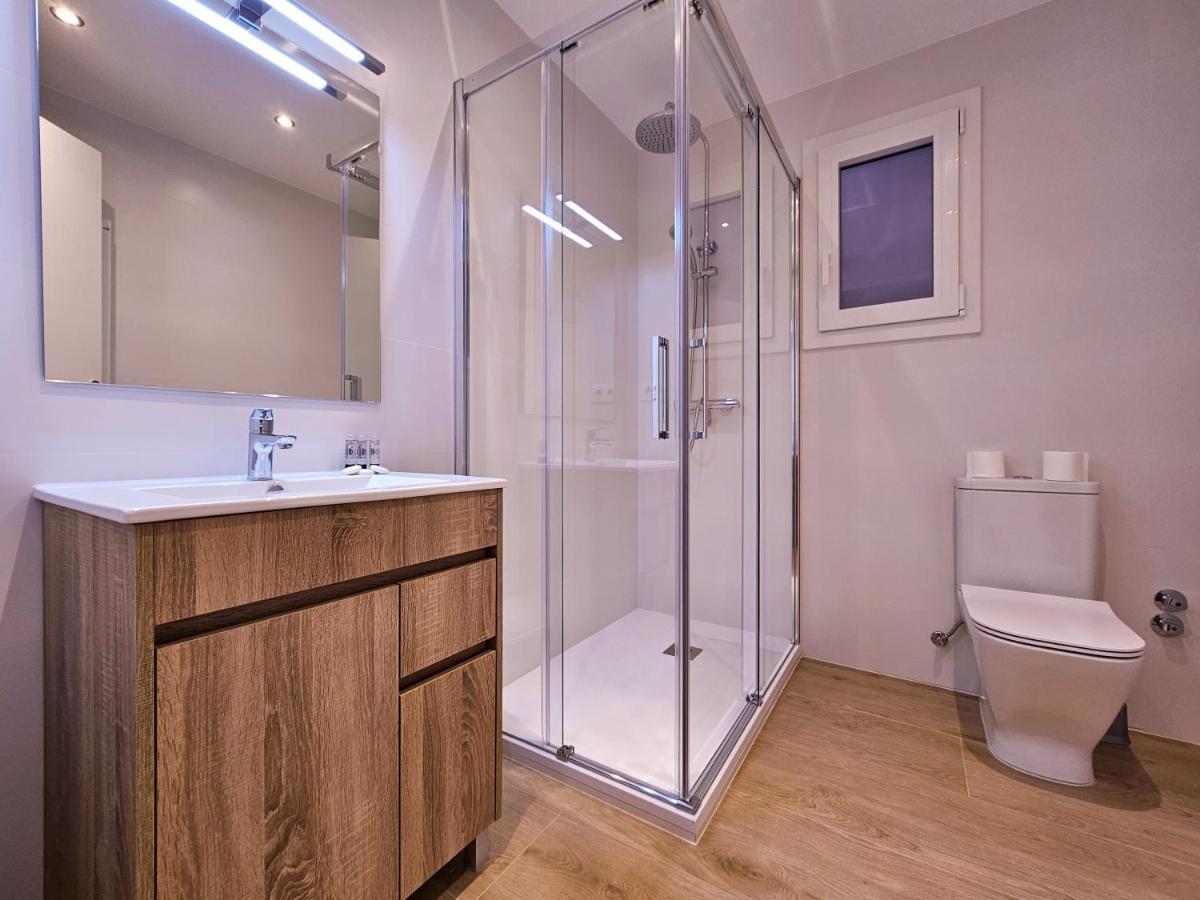 Classbedroom Park Gueell Apartment Barcelona Exterior foto