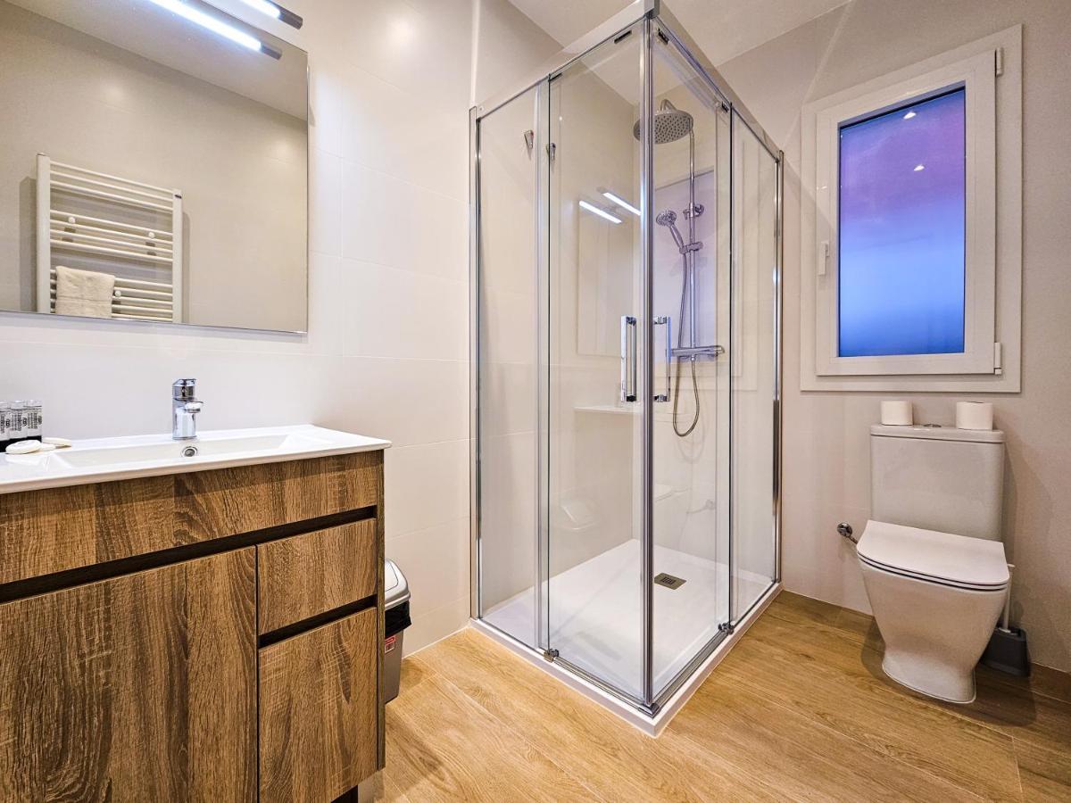 Classbedroom Park Gueell Apartment Barcelona Exterior foto